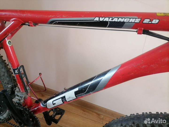 Велосипед GT avalanche2,0