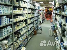 Работник склада