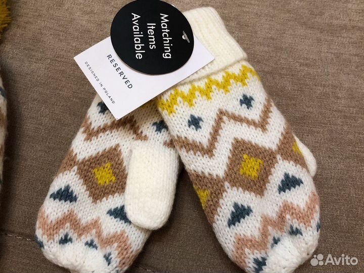 Комплект шапка и варежки