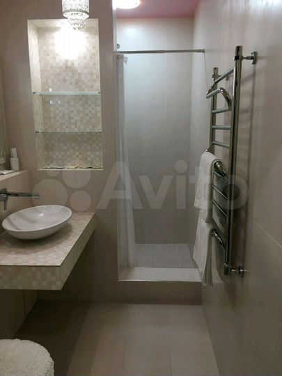 2-к. квартира, 52 м², 8/14 эт.