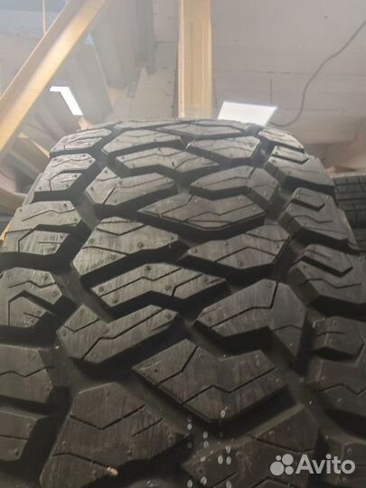 Maxxis AT-811 Razr AT 265/70 R16 S