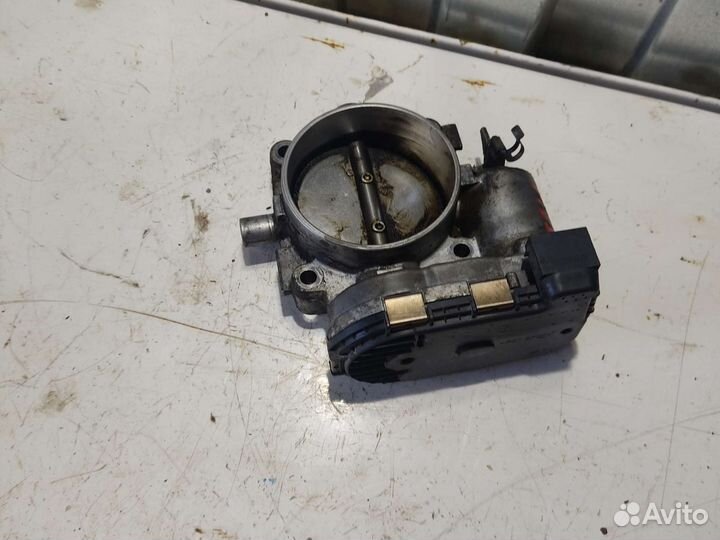 Заслонка дроссельная Mercedes Benz 113 мотор