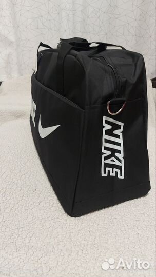 Спортивная сумка