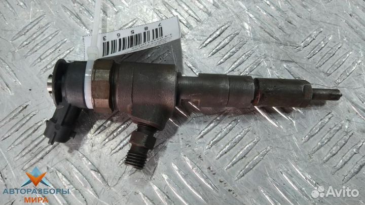 Форсунка Peugeot 206 рест. 2004 0445110135