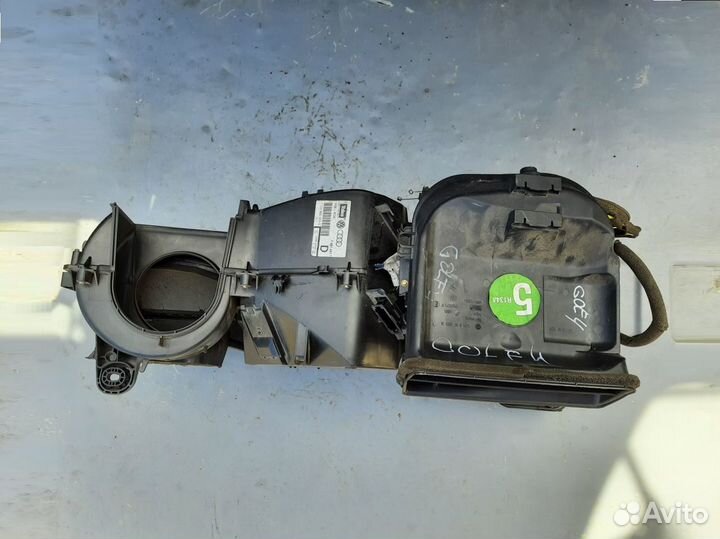 Корпус отопителя Фольксваген Бора Гольф 4