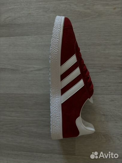 Кеды Adidas Gazelle Красные