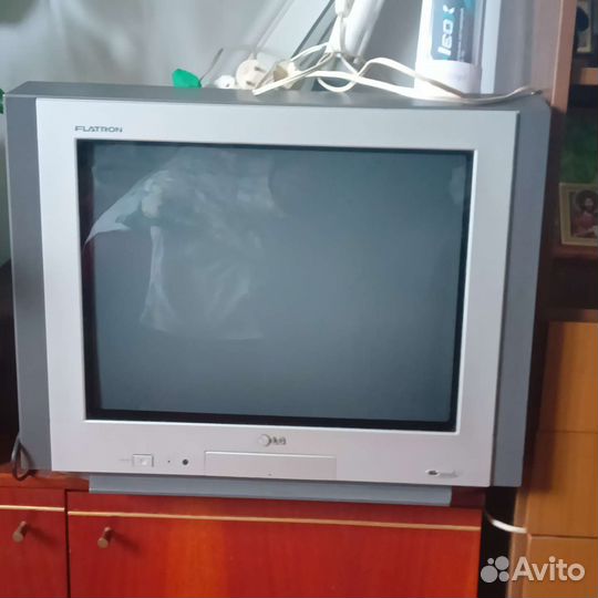 Телевизор LG 21 дюйм б/у