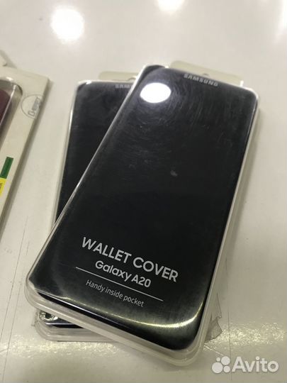 Новые чехлы-книжки на Samsung A20/A30