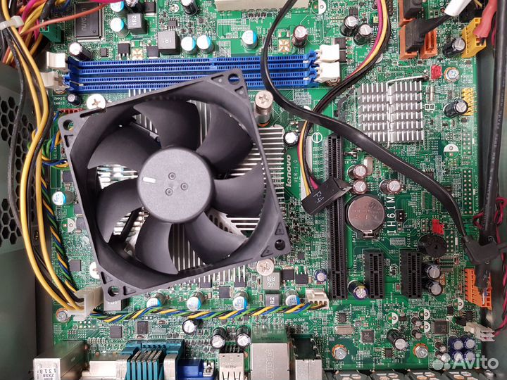 Материнская плата Lenovo с процессором Core i3-210