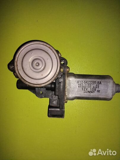 Моторчик стеклоподъемника Ford Taurus 4 2004г