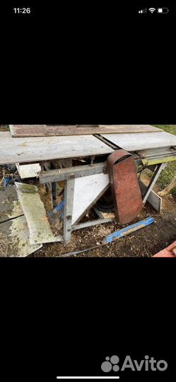 Деревообрабатывающий станок трехфазный