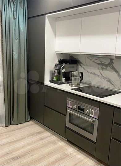 2-к. квартира, 54 м², 12/17 эт.