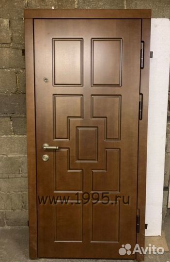 Дверь входная металлическая