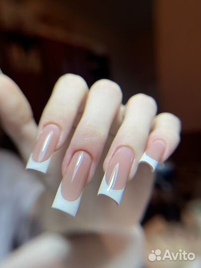 Маникюр на дому