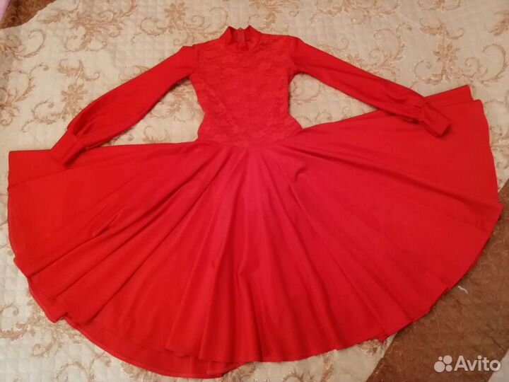 Платье для танцев рейтинговое