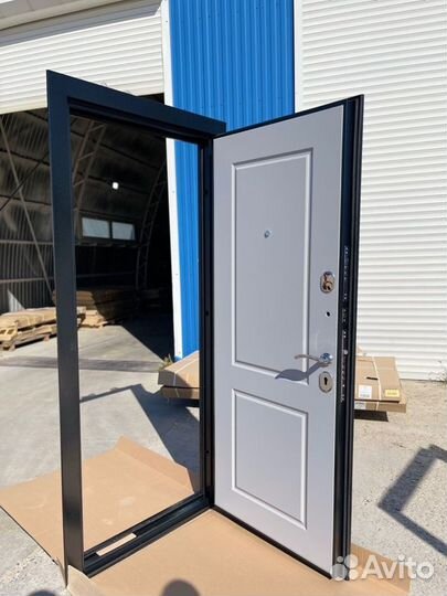 Дверь входная 7,5 см