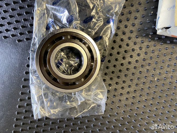 Подшипник первичного вала кпп Ford Транзит