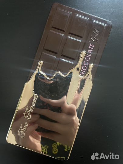 Too faced chocolate gold