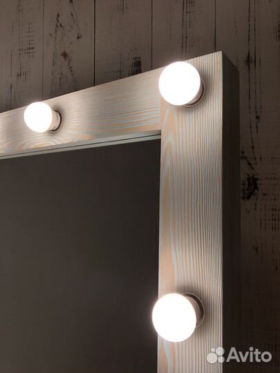 Гримерное зеркало