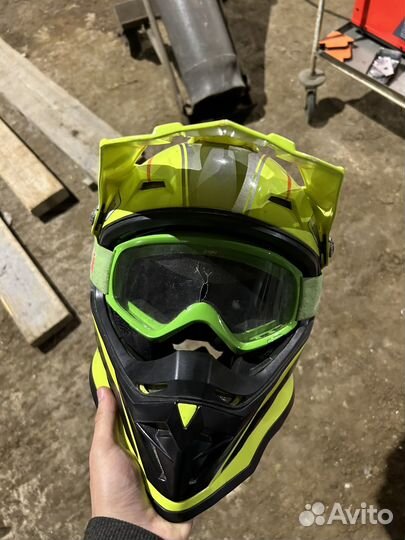Шлем для мотокросса