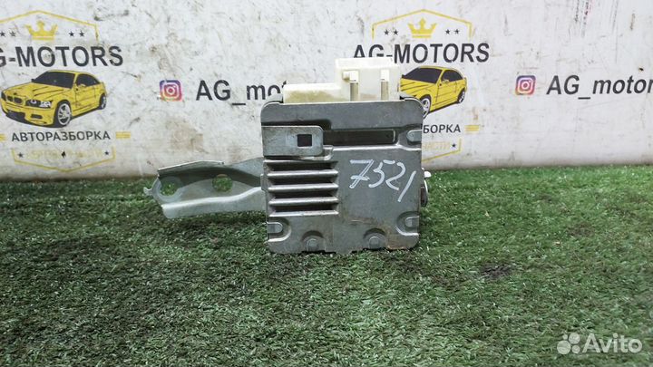 Блок управления рейкой рулевой Avensis T250