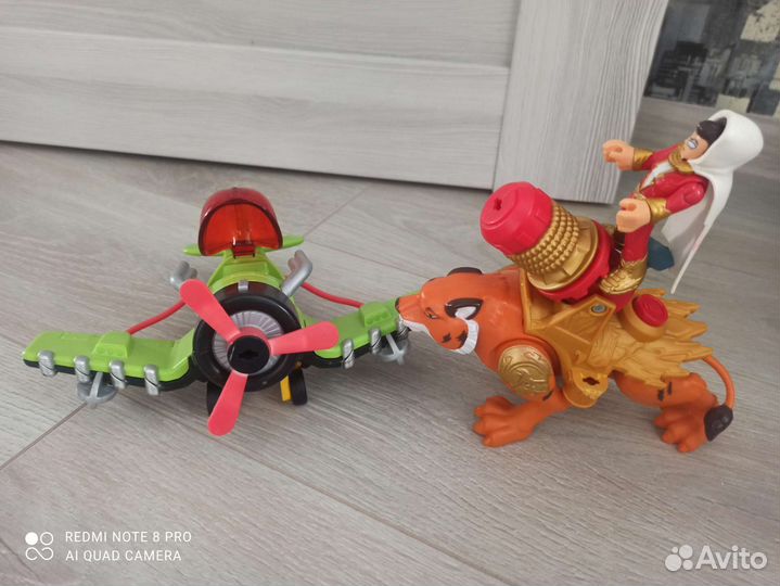 Игрушки для мальчика