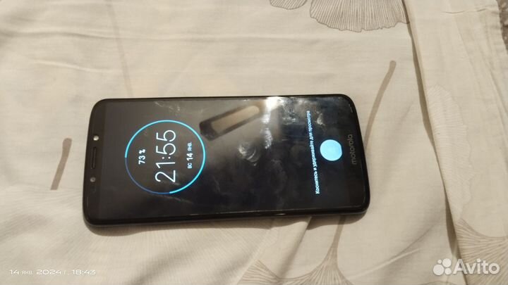 Motorola Moto E5 Plus, 3/32 ГБ