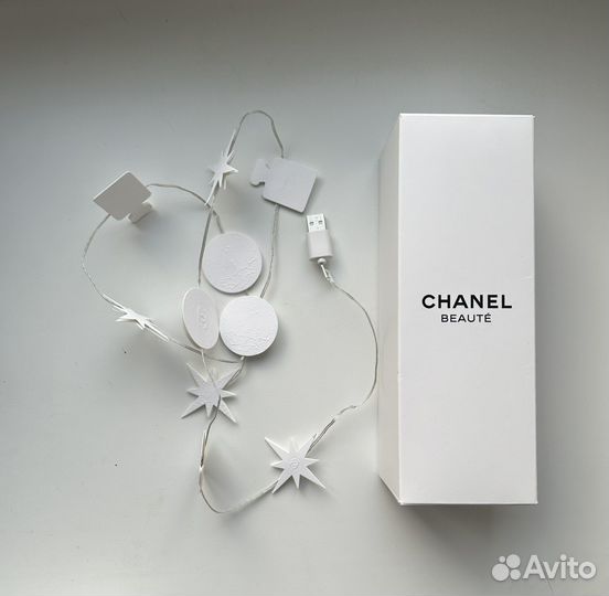 Chanel LED гирляна бумажная