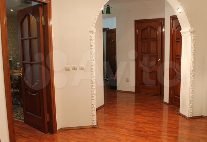 3-к. квартира, 150 м², 1/5 эт.