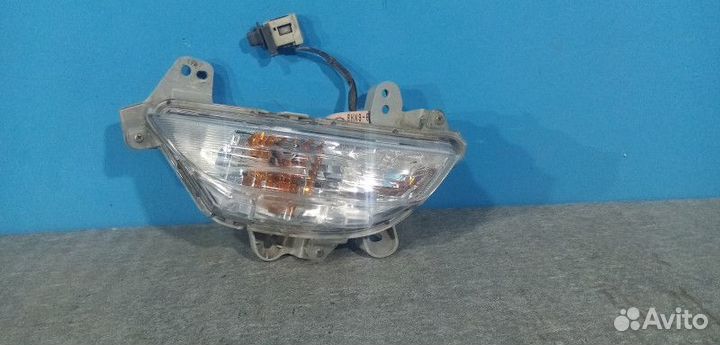 Левая противотуманная фара Mazda Axela 3 (BM)