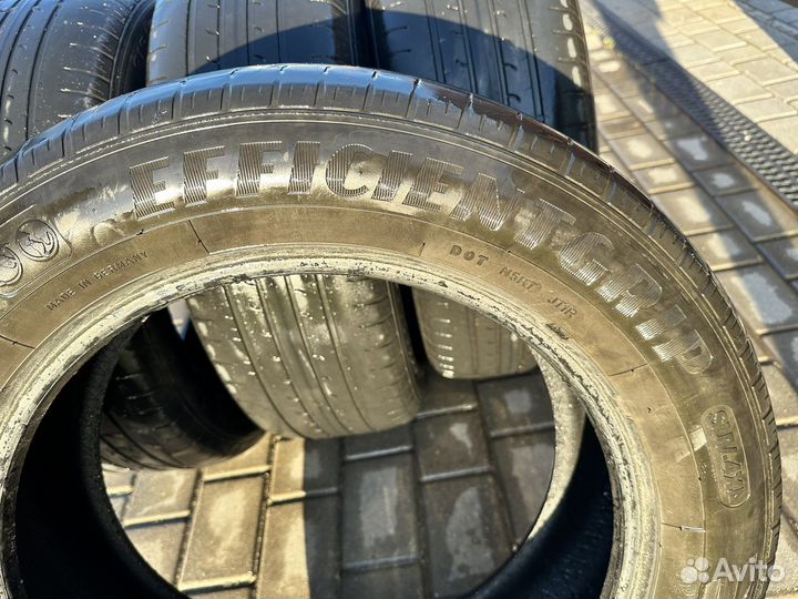 Goodyear EfficientGrip SUV 4x4 215/60 R17 96H