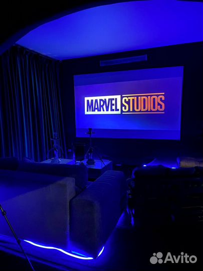 Аренда лофта с караоке, большим экраном и играми