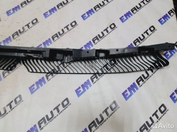 Кронштейн заднего бампера Фольксваген Тигуан