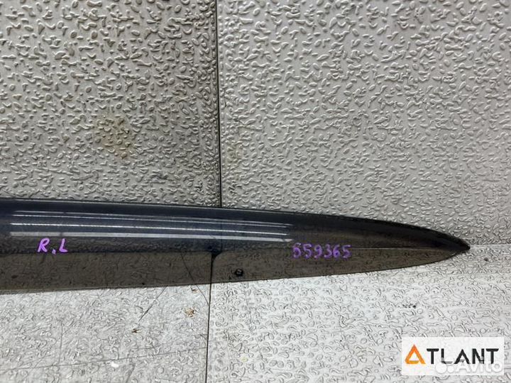 Ветровик задний левый suzuki MR wagon