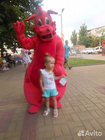 Промоутер раздача листовок