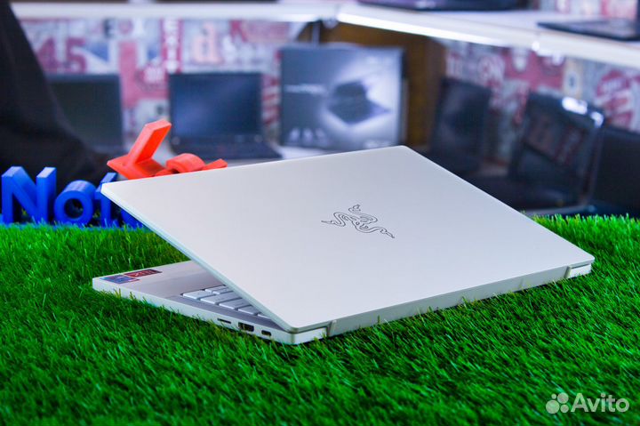 Ноутбук Core i7,16Gb,256SSD очень редкий ноутбук