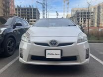 Toyota Prius 1.8 CVT, 2009, 300 000 км, с пробегом, цена 1 070 000 руб.