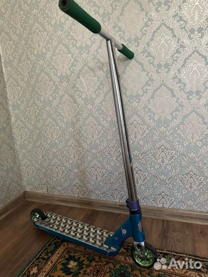 Трюковой самокат кастом