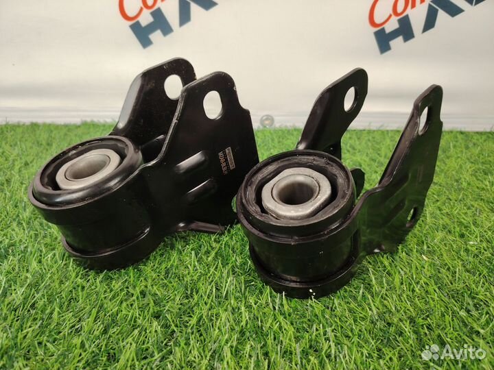 Сайлентблок передный левый Ford