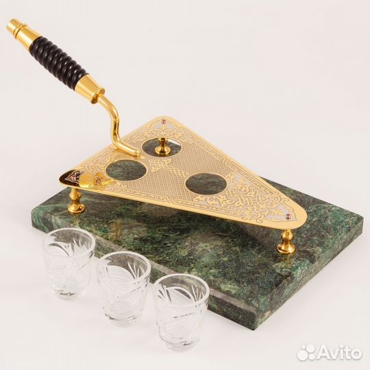 Мастерок с тремя стопками на подставке. Новый