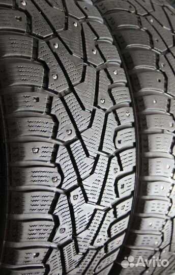 Pirelli Ice Zero 215/50 R17 95T