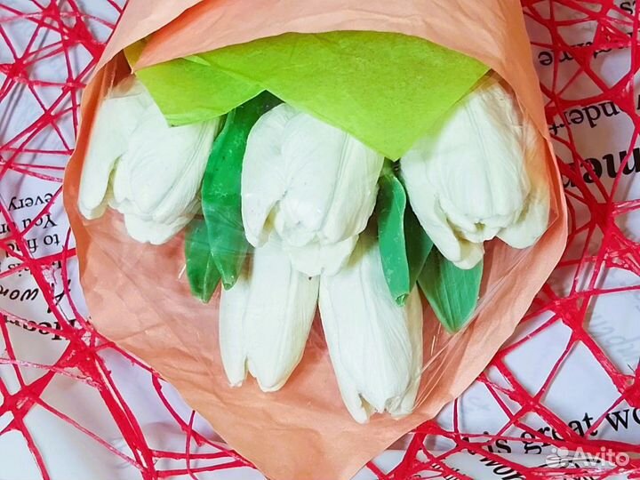 Тюльпаны из шоколада