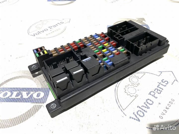 Блок предохранителей Land Rover Discovery (L319) I