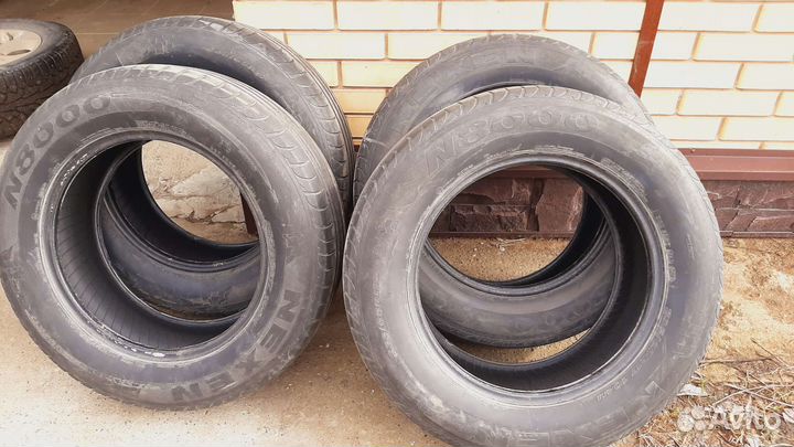 Nexen N8000 235/65 R17