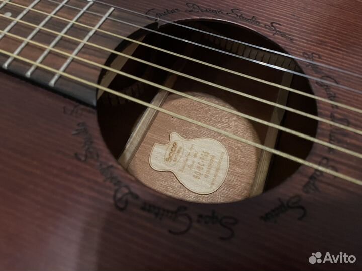 Акустическая гитара Sqoe Массив