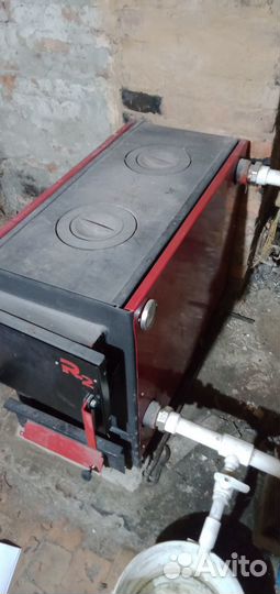 Котёл отопительный твердотопливный R2