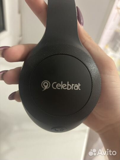 Беспроводные наушники