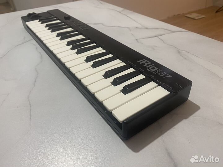IK Multimedia iRig Keys 37 USB