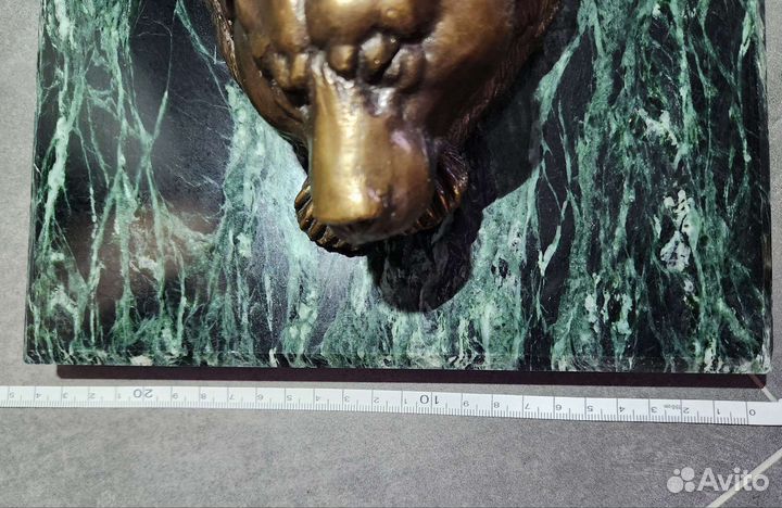 Бронзовая скульптура 