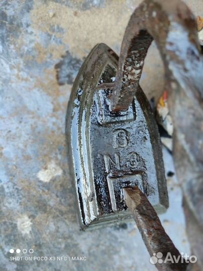 Старый утюг